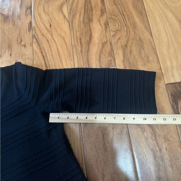 3/4 Sleeve Black Sweater with Detail - Picture 6 of 7